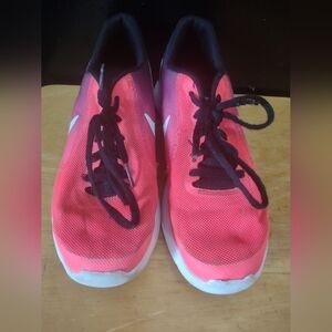 NiKE Revolution 3 Kids Girls size 5.5y multi pink